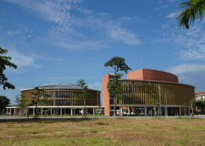 Học Viện Âm Nhạc Huế