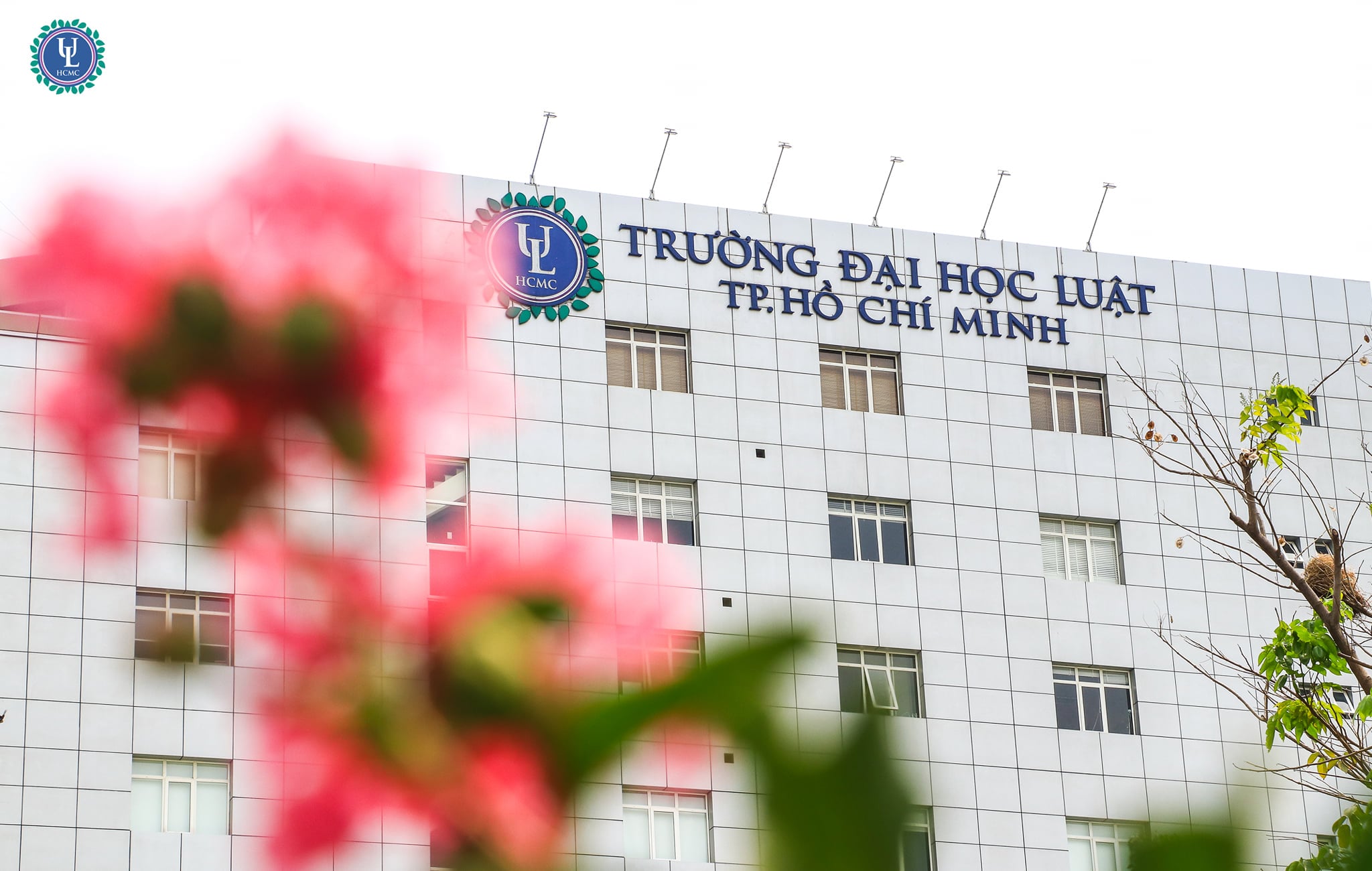 Điểm sàn Trường Đại học Luật TPHCM năm 2023
