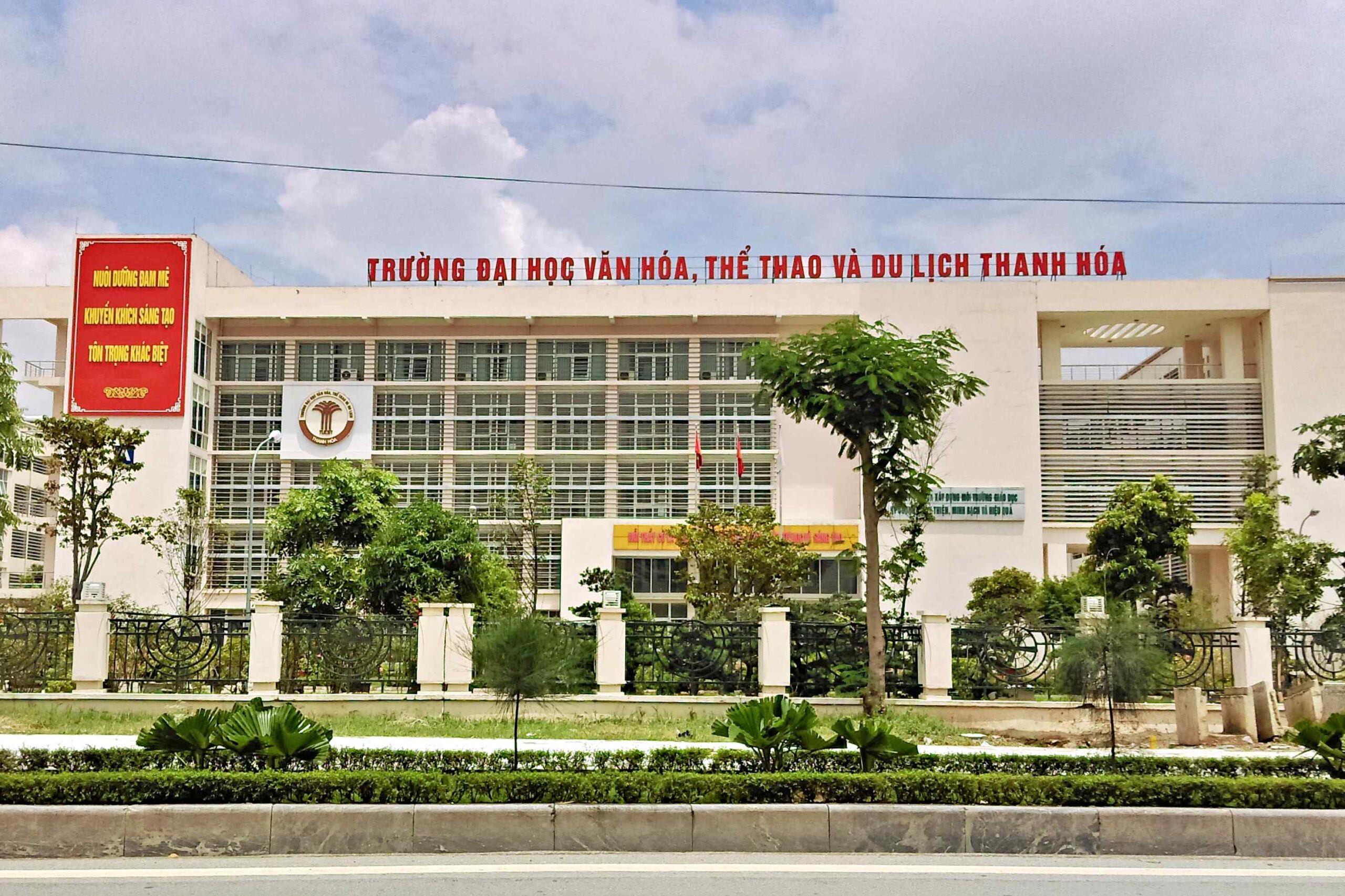 Trường Đại học Văn hoá, thể thao, du lịch Thanh Hoá công bố phương án tuyển  sinh đại học chính quy năm 2024