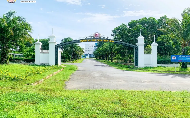 Đại Học Phan Châu Trinh