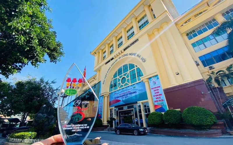 Đại Học Kinh Doanh và Công Nghệ Hà Nội