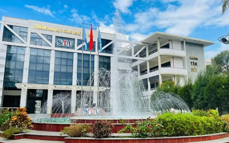 Đại Học Công Nghệ Sài Gòn