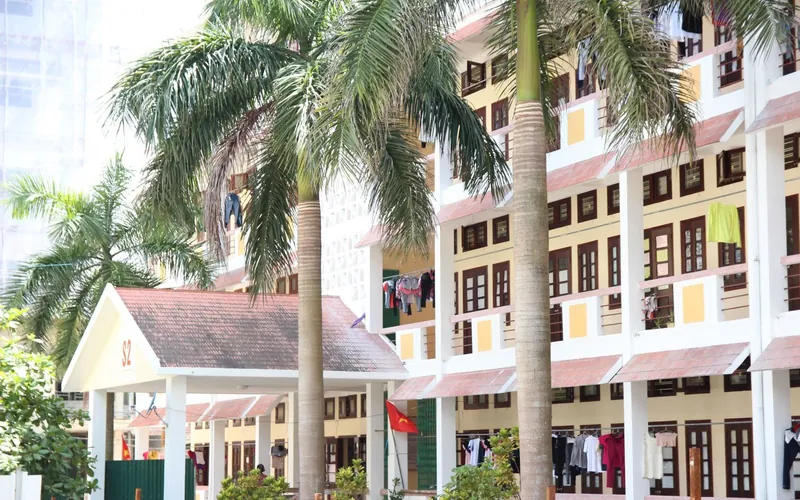 Đại Học Hạ Long