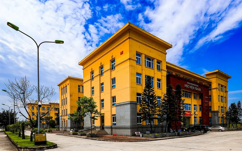 Học viện Tòa án
