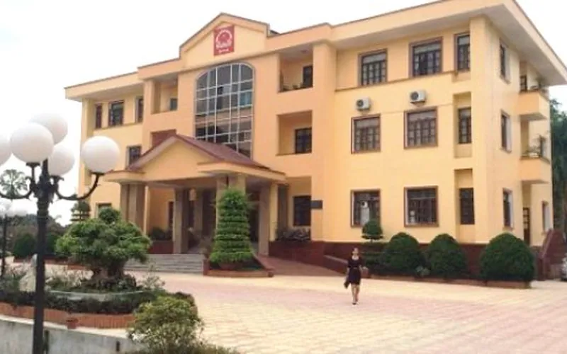 Học viện Dân tộc