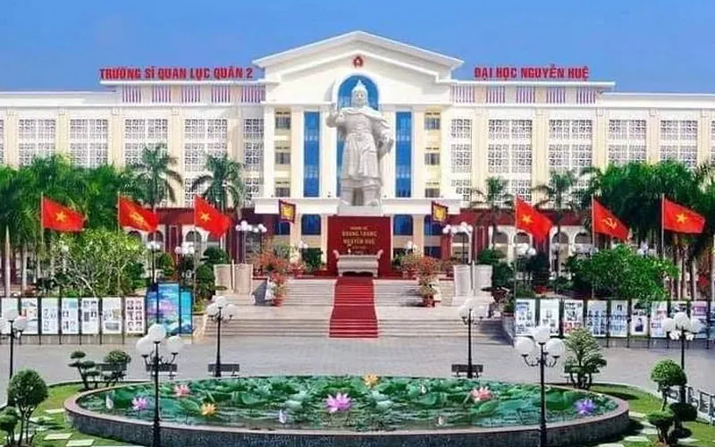 Trường Sĩ Quan Lục Quân 2 - Đại học Nguyễn Huệ