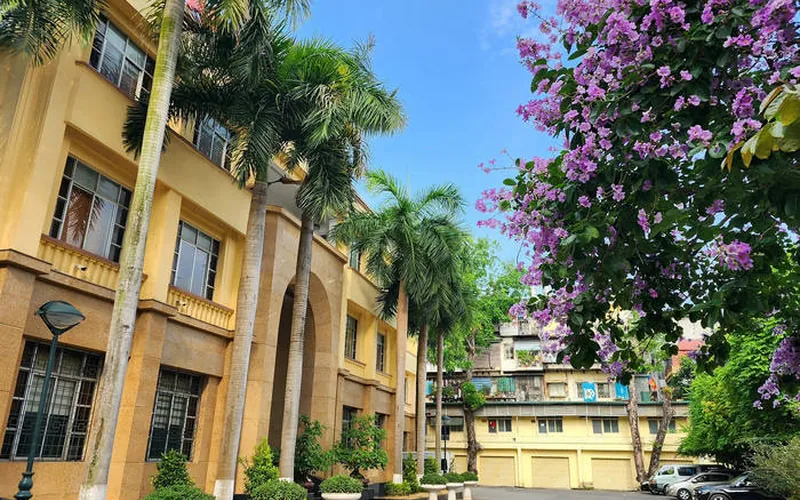 Học Viên Ngân Hàng ( Phân Viện Phú Yên )