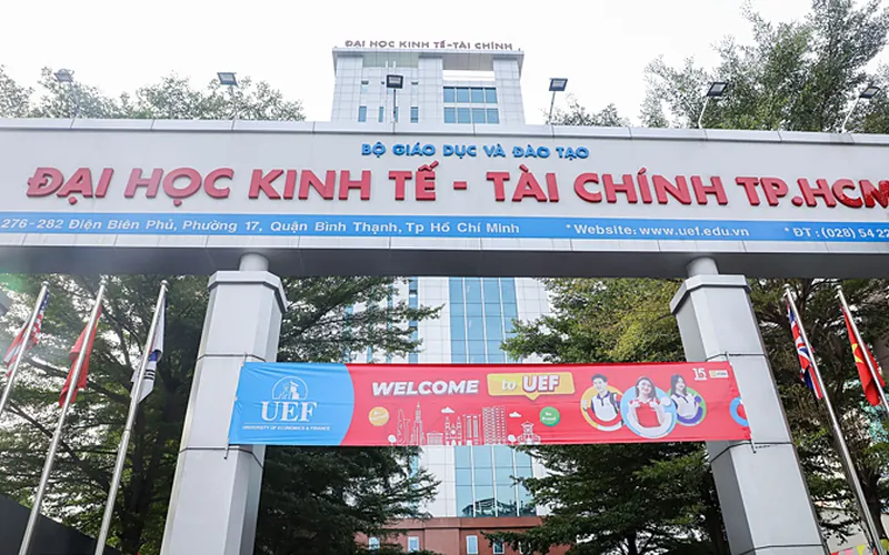 Đại Học Kinh Tế -Tài chính TPHCM