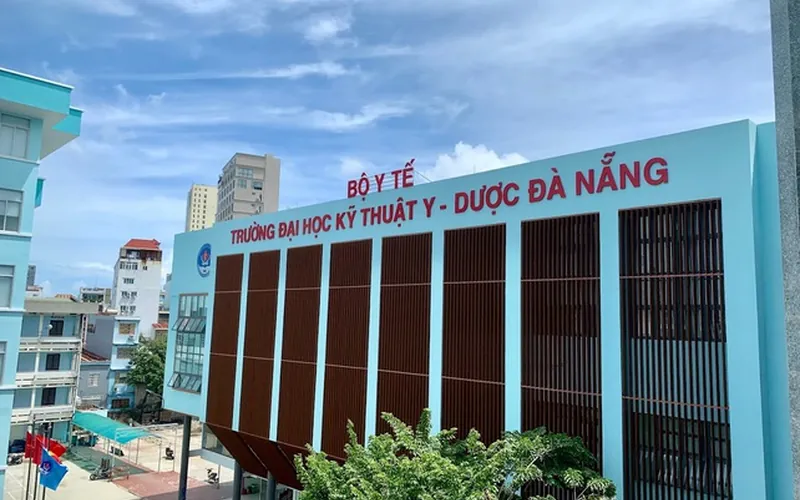 Đại học Kỹ thuật Y Dược Đà Nẵng